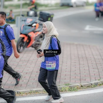 Runner Photo 8342587