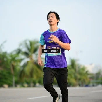 Runner Photo 8342588