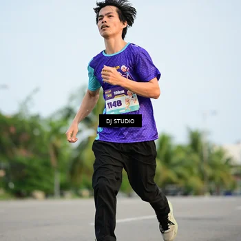 Runner Photo 8342598