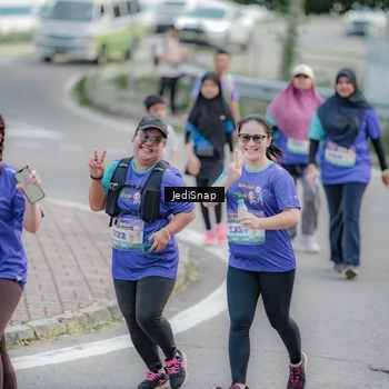 Runner Photo 8342614