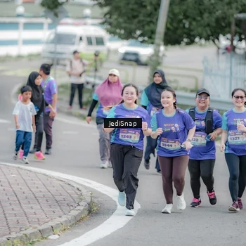 Runner Photo 8342616