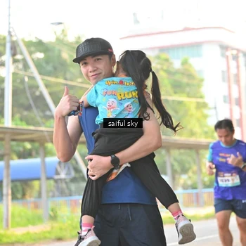 Runner Photo 8342651