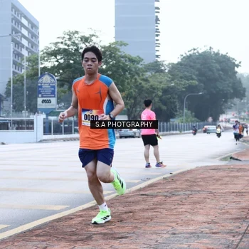 Runner Photo 8342655