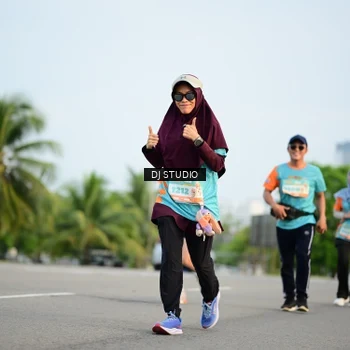 Runner Photo 8342686