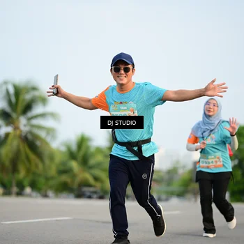 Runner Photo 8342714