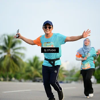 Runner Photo 8342721