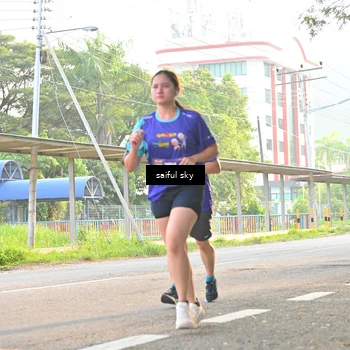 Runner Photo 8342722