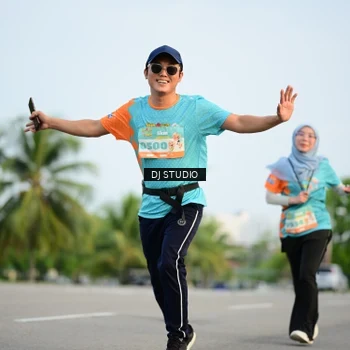 Runner Photo 8342744