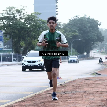 Runner Photo 8342760