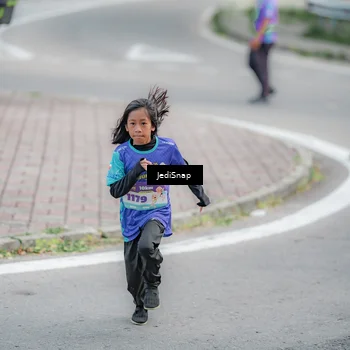 Runner Photo 8342761