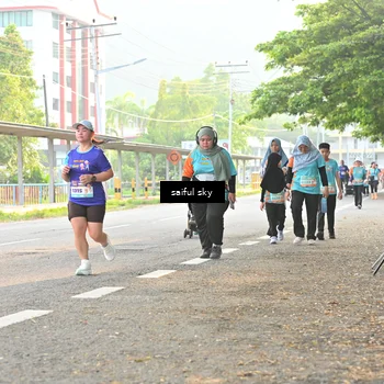 Runner Photo 8342766