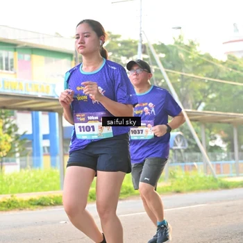 Runner Photo 8342774