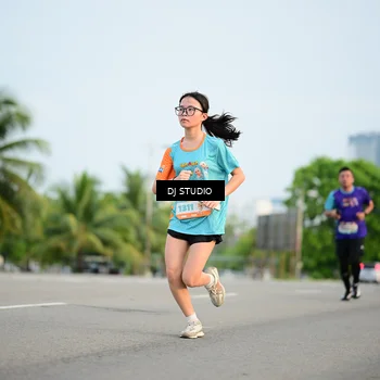 Runner Photo 8342779