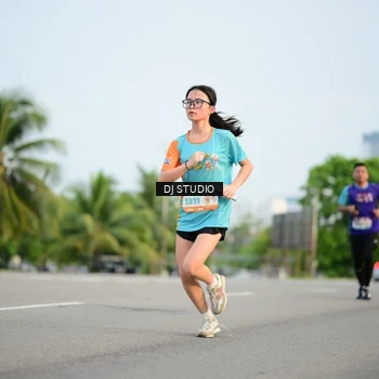 Runner Photo 8342781
