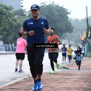 Runner Photo 8342794