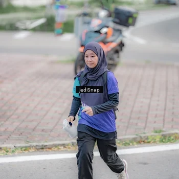 Runner Photo 8342806
