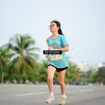 Runner Photo 8342811
