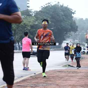 Runner Photo 8342813