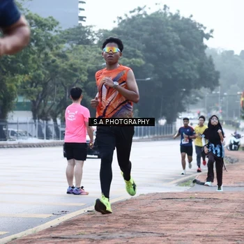 Runner Photo 8342815