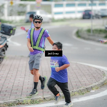 Runner Photo 8342843