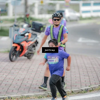 Runner Photo 8342847