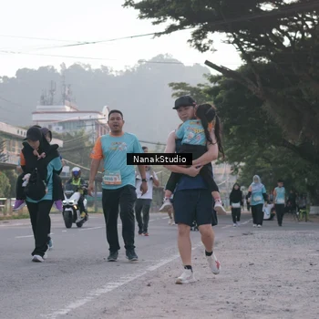 Runner Photo 8342879