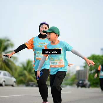 Runner Photo 8342886
