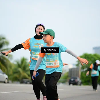 Runner Photo 8342888