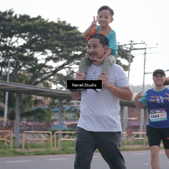 Runner Photo 8342897
