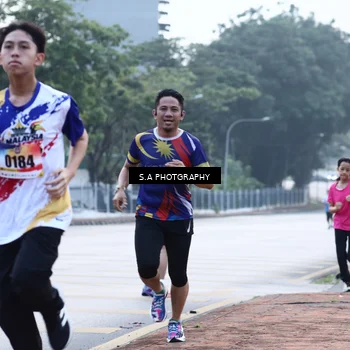 Runner Photo 8342906