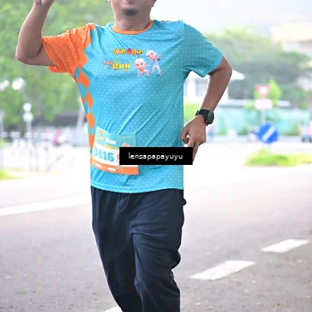 Runner Photo 8342908