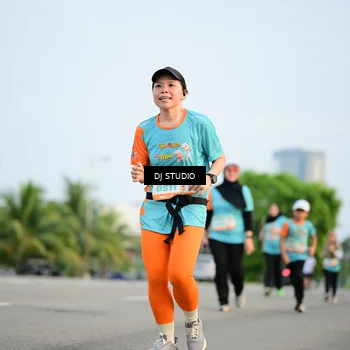 Runner Photo 8342917