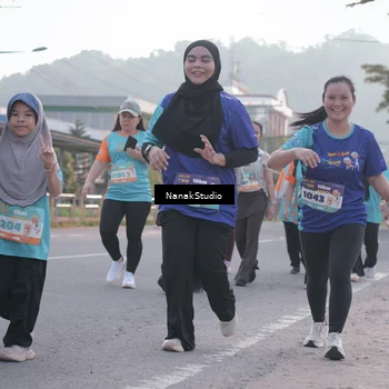 Runner Photo 8342999