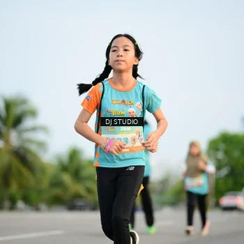 Runner Photo 8343011