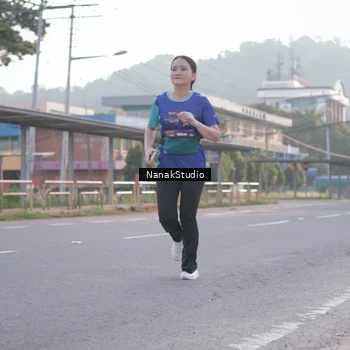 Runner Photo 8343020