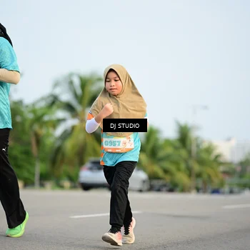 Runner Photo 8343033