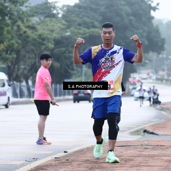 Runner Photo 8343051