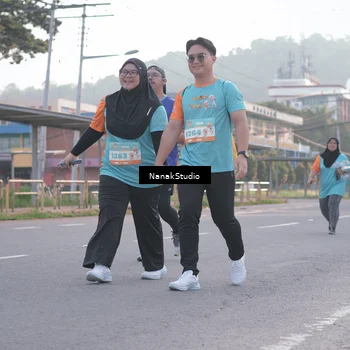 Runner Photo 8343073