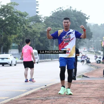 Runner Photo 8343079