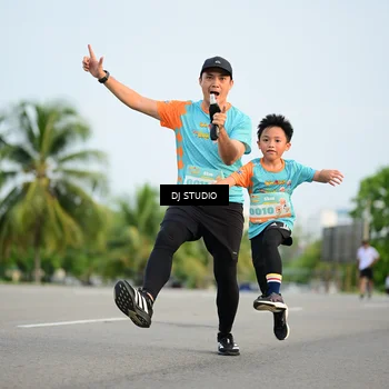 Runner Photo 8343083
