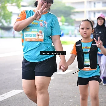 Runner Photo 8343086