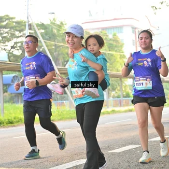 Runner Photo 8343090