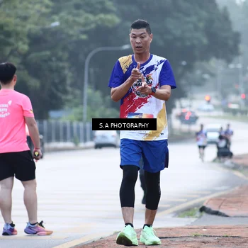 Runner Photo 8343106