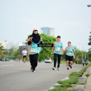 Runner Photo 8343107