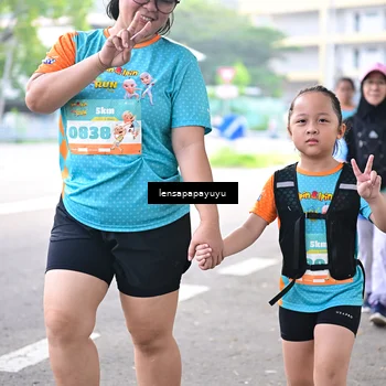 Runner Photo 8343109