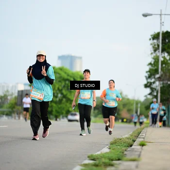 Runner Photo 8343122