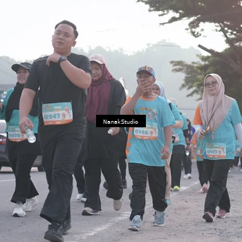 Runner Photo 8343173
