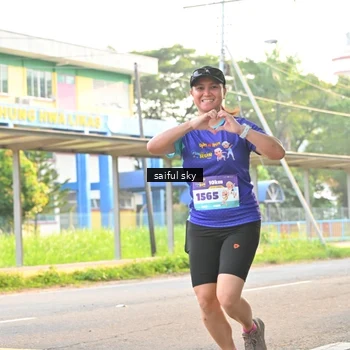 Runner Photo 8343178