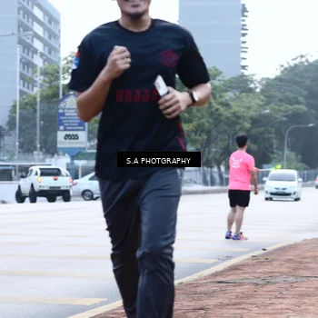 Runner Photo 8343198