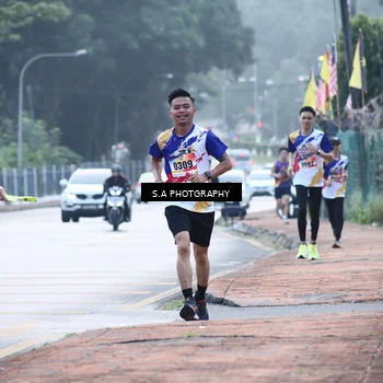 Runner Photo 8343207